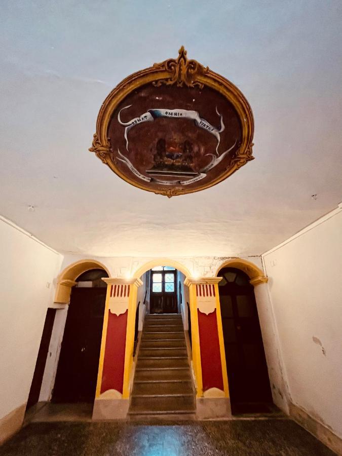 Antica Dimora La Madonnina, Residenza Storica Con Vista Incantevole A Cagliari Apartment Luaran gambar