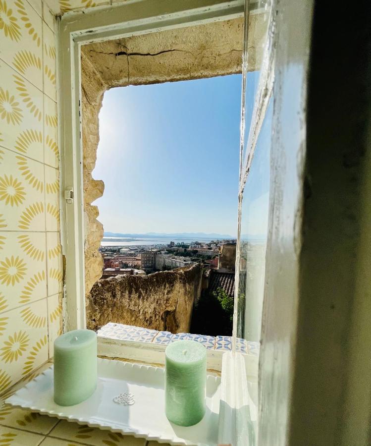 Antica Dimora La Madonnina, Residenza Storica Con Vista Incantevole A Cagliari Apartment Luaran gambar